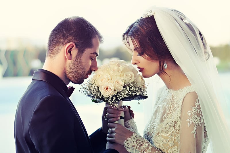 Flowing Silhouette Wedding Dress
